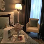 Couture 4*